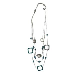 ❤️❤️LAST CHANCE ❤️❤️ Silver Turquoise acrylic necklace - squares